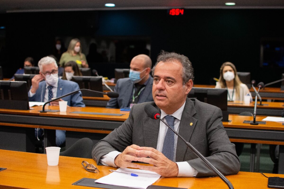 Danilo discute situação das chuvas com Lula e Alckmin