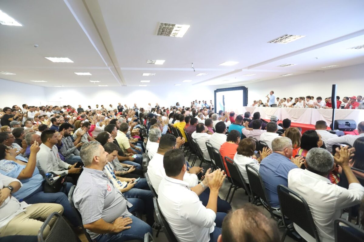Encontro com lideranças prega unidade em torno da eleição de Lula