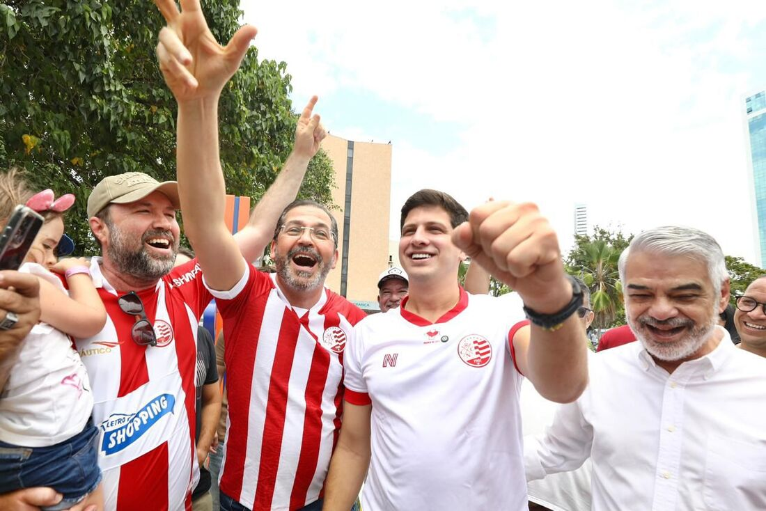 João Campos acelera ritmo de entregas por todo o Recife